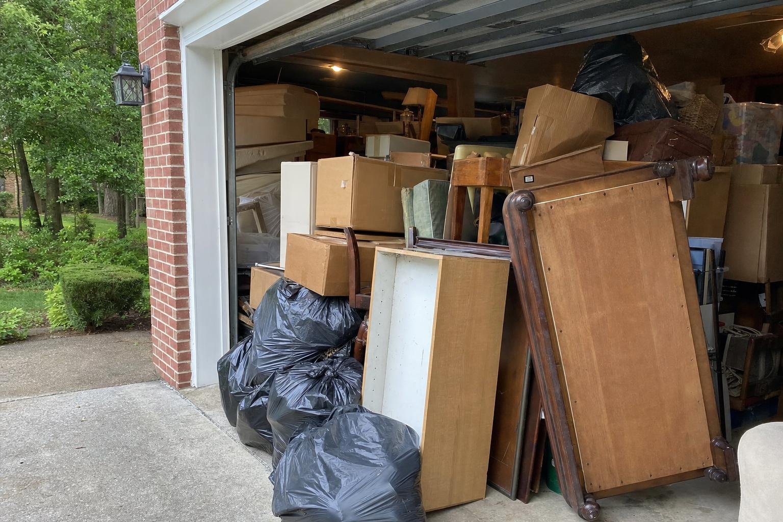 Estate cleanout, example photo